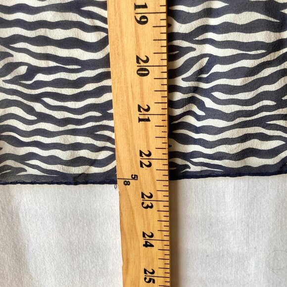 Vintage Banana Republic Italian Silk Womens Scarf Zebra Print Square Blue White - Picture 8 of 11